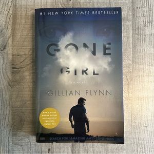 Gone Girl Novel by Gillian Flynn
